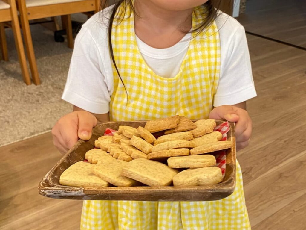 子どもと一緒に作った手作りクッキー